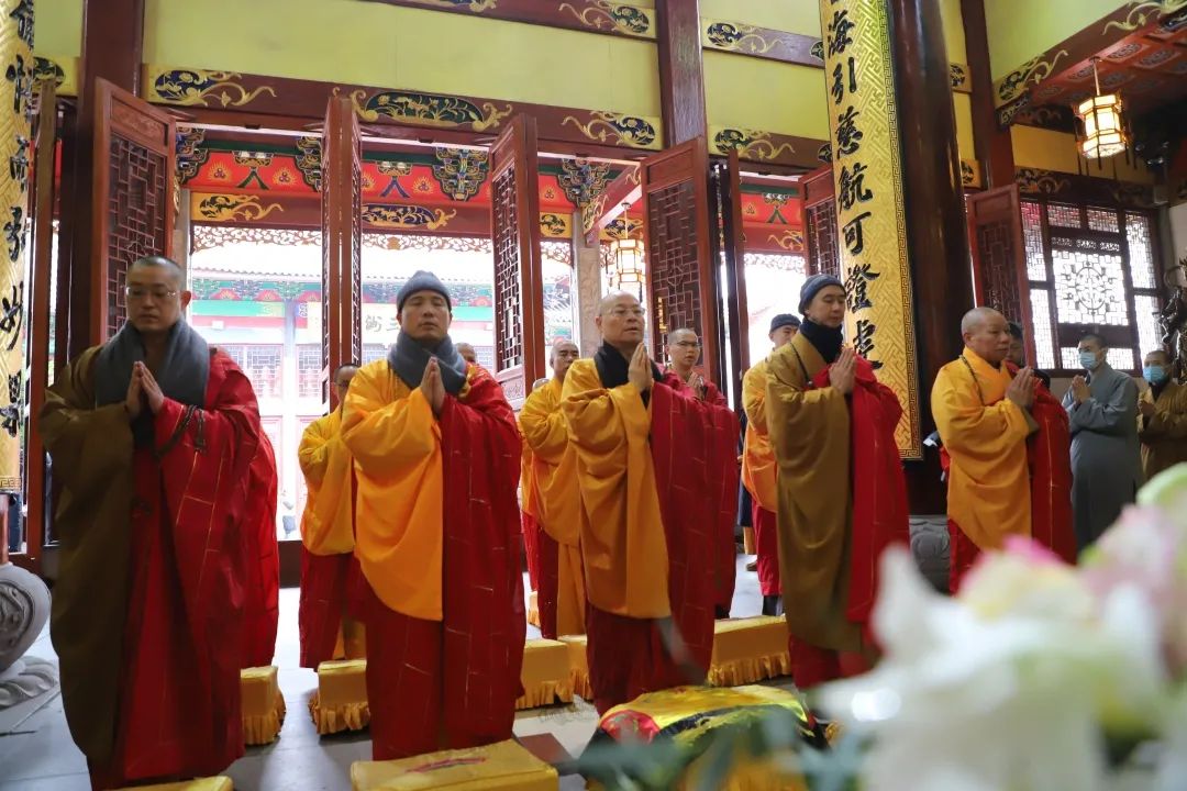 纪念弘一法师来衢100 周年文化论坛在衢州天宁寺举行
