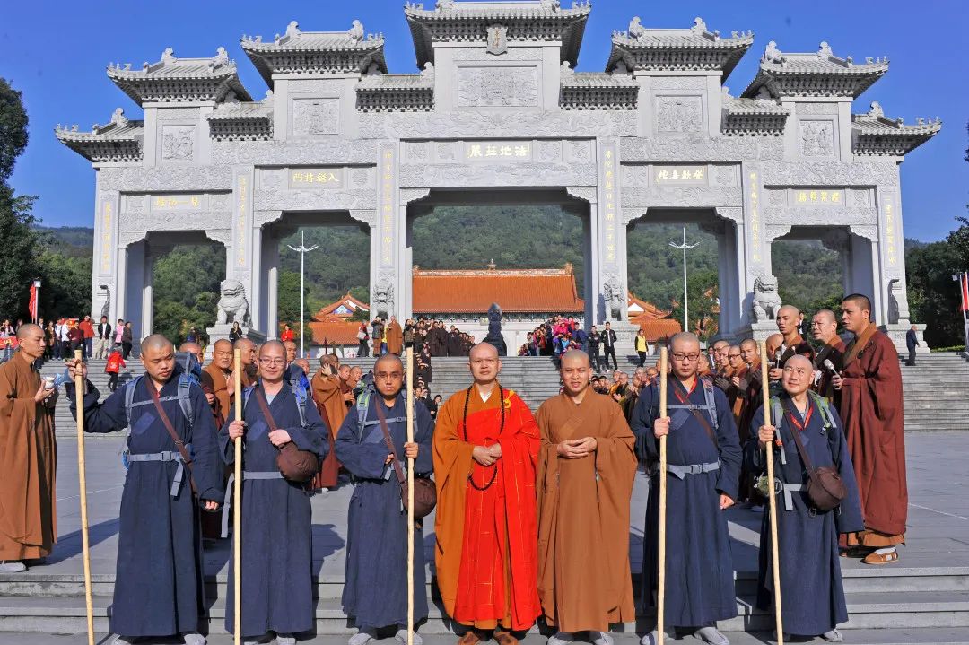 弘法利生 | 四千里行脚 践行佛法于世间