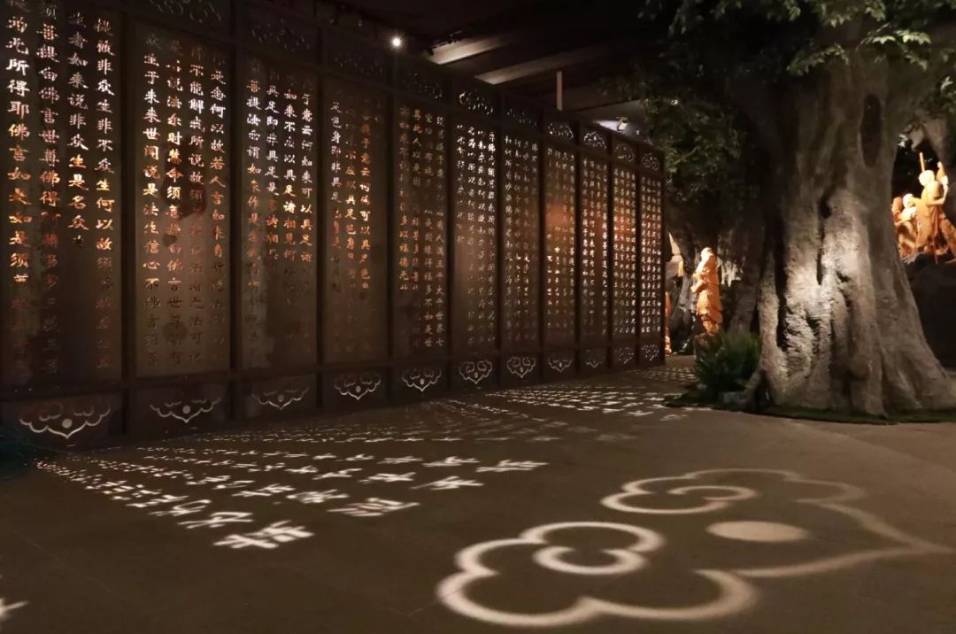厦门鸿山寺“五百罗汉堂圣像开光暨法云法师荣膺方丈升座庆典”圆满