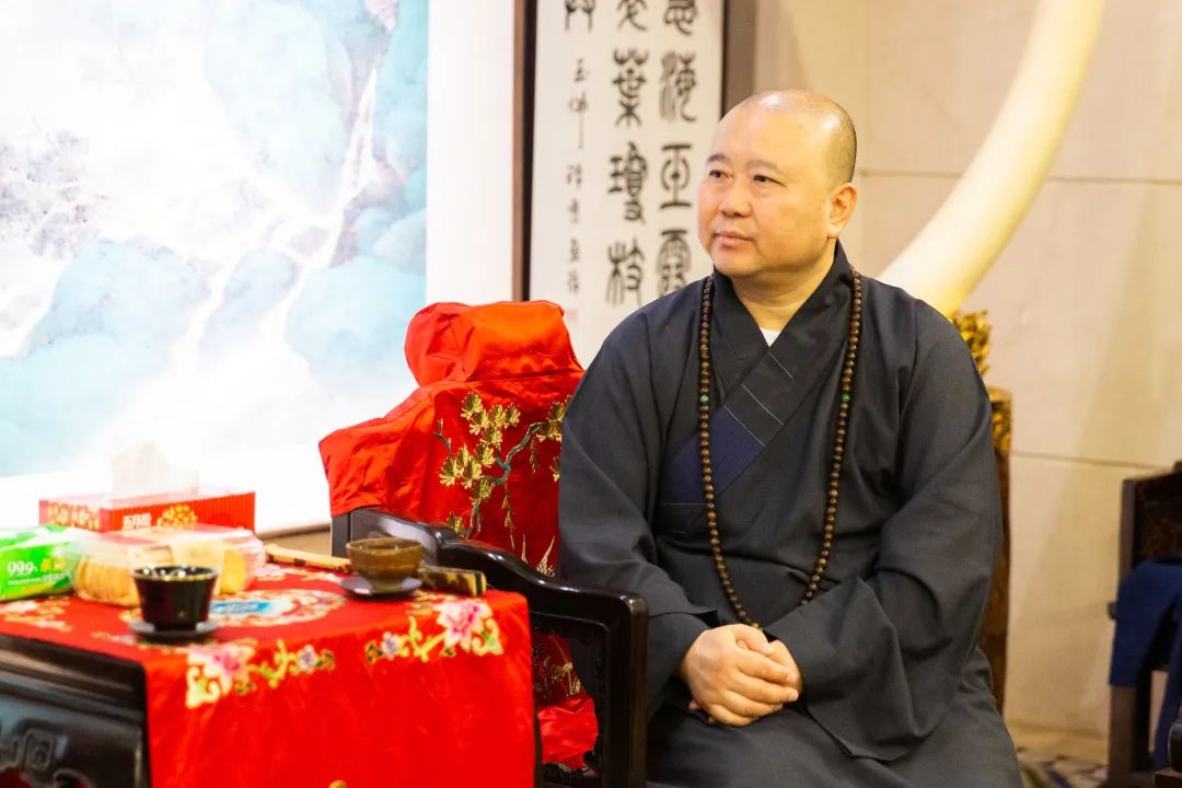 上海市委常委、统战部部长郑钢淼一行调研上海玉佛禅寺