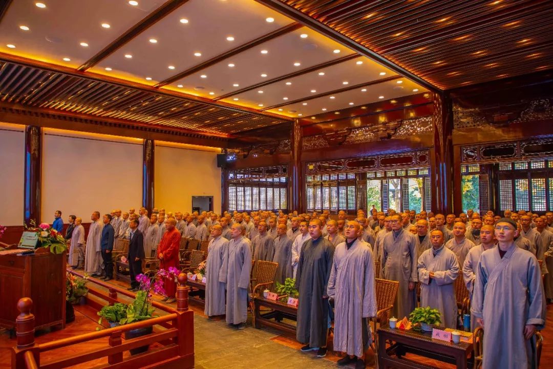 江苏佛学院寒山学院召开优秀学僧表彰大会