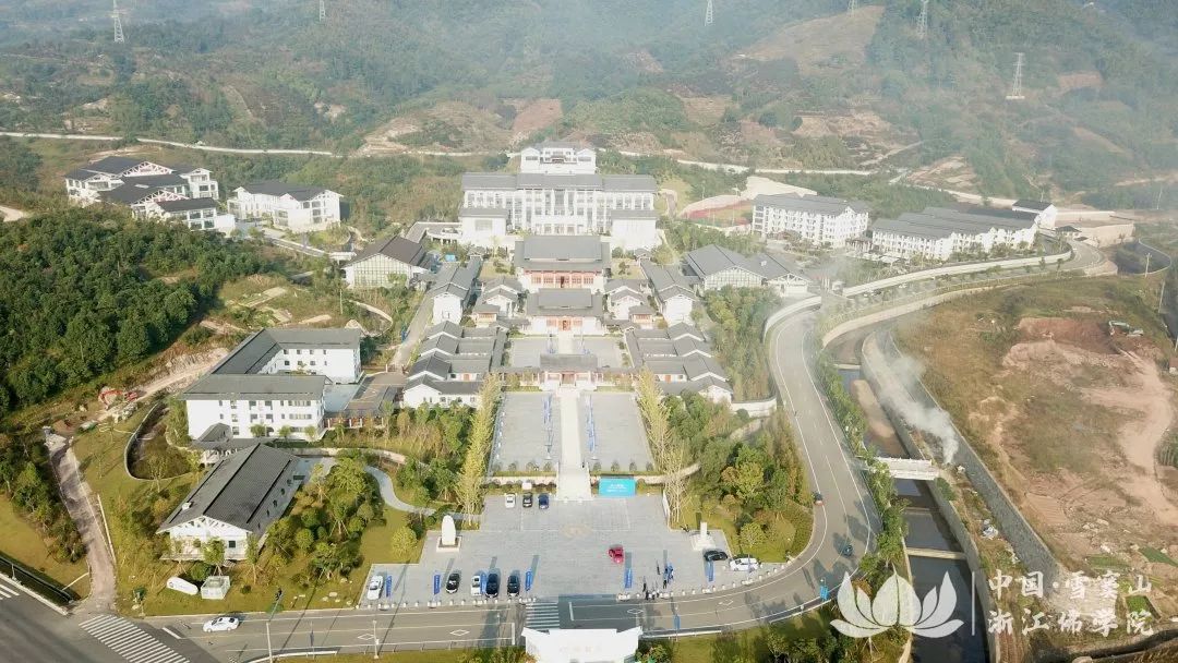 僧才云集,法音宣流:中国佛教讲经交流会首次在宁波举行