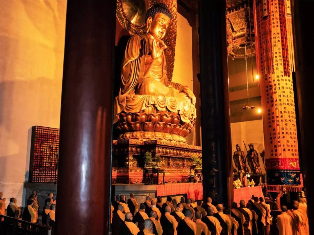 新闻 | 灵隐寺举行除夕祈福法会 祈愿疫情平息 国泰民安