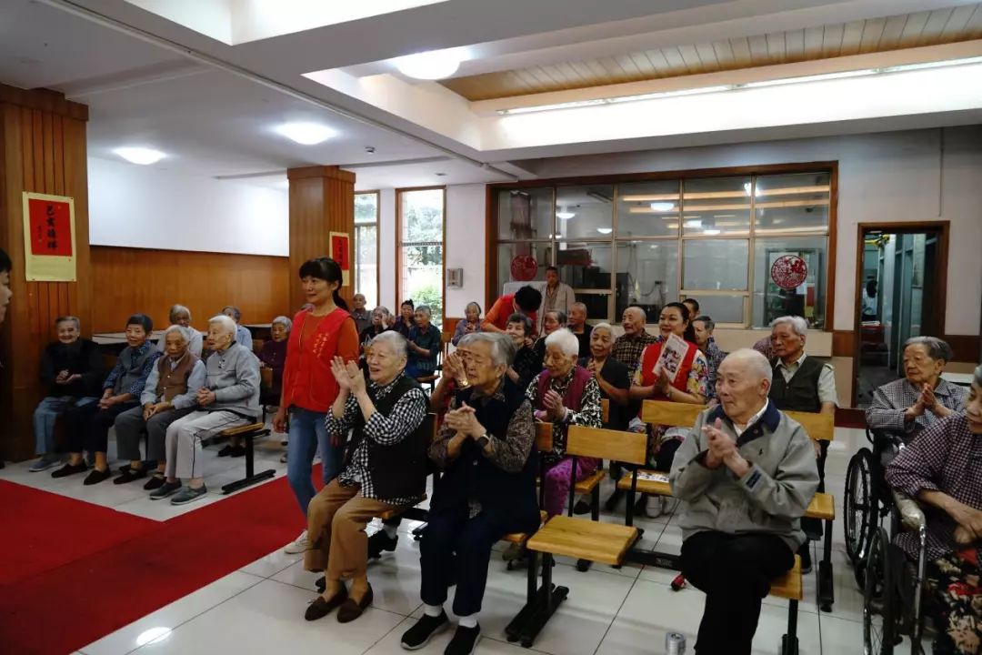 新闻 | 爱在重阳 情暖夕阳 杭州云林基金会邀专家走进老人公寓开展义诊活动