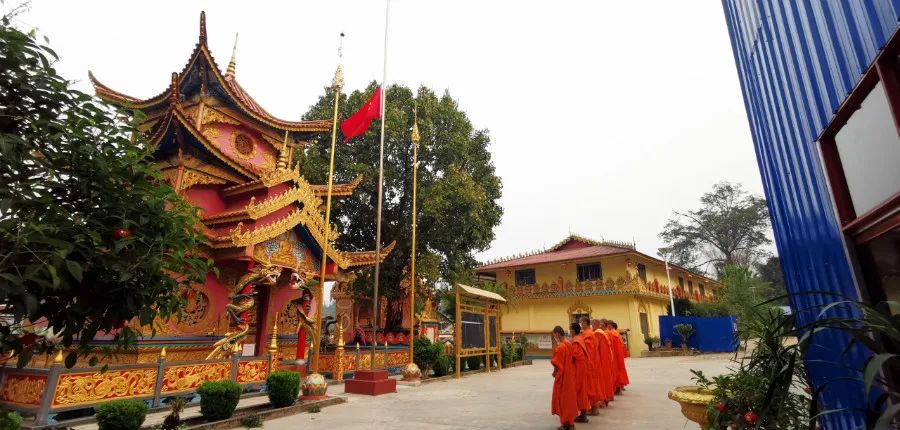 清明祭 | 全国哀悼日 各地寺院响应国家号召下半旗志哀