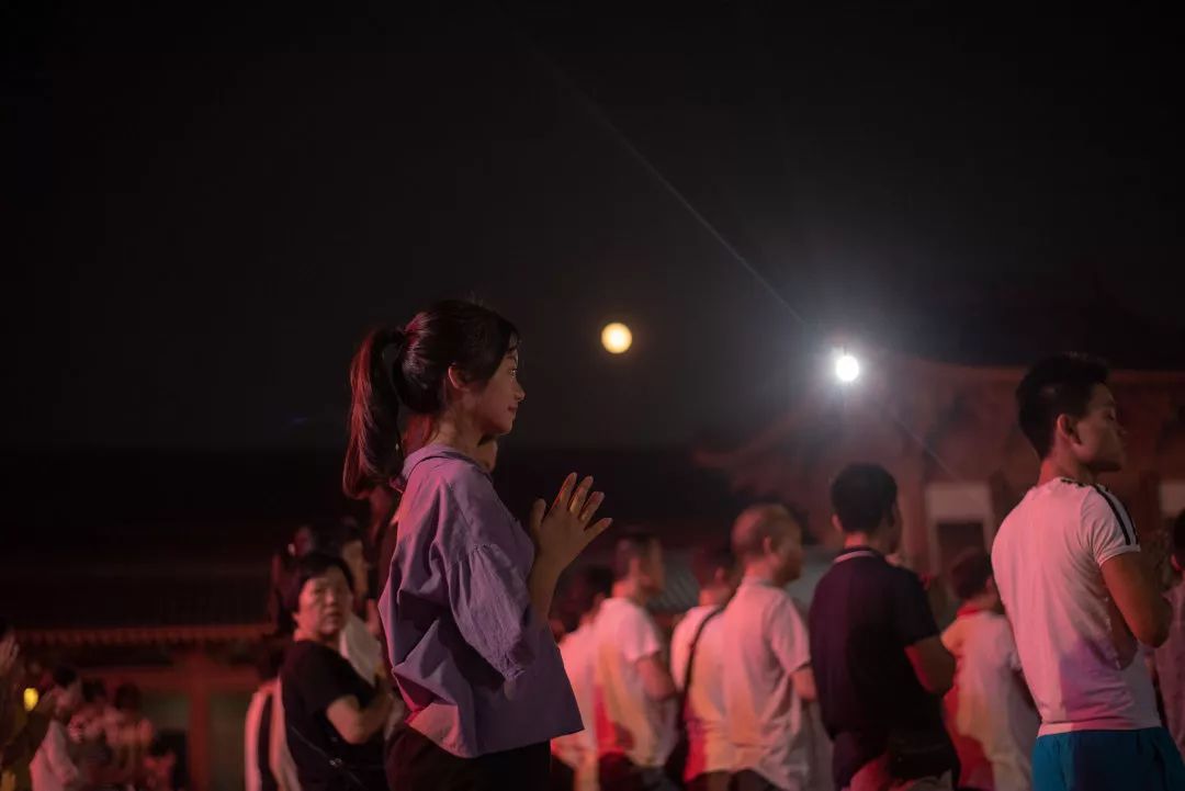 【華嚴善報】中秋佳節，本寺舉行拜月祈福法會暨普茶晚會
