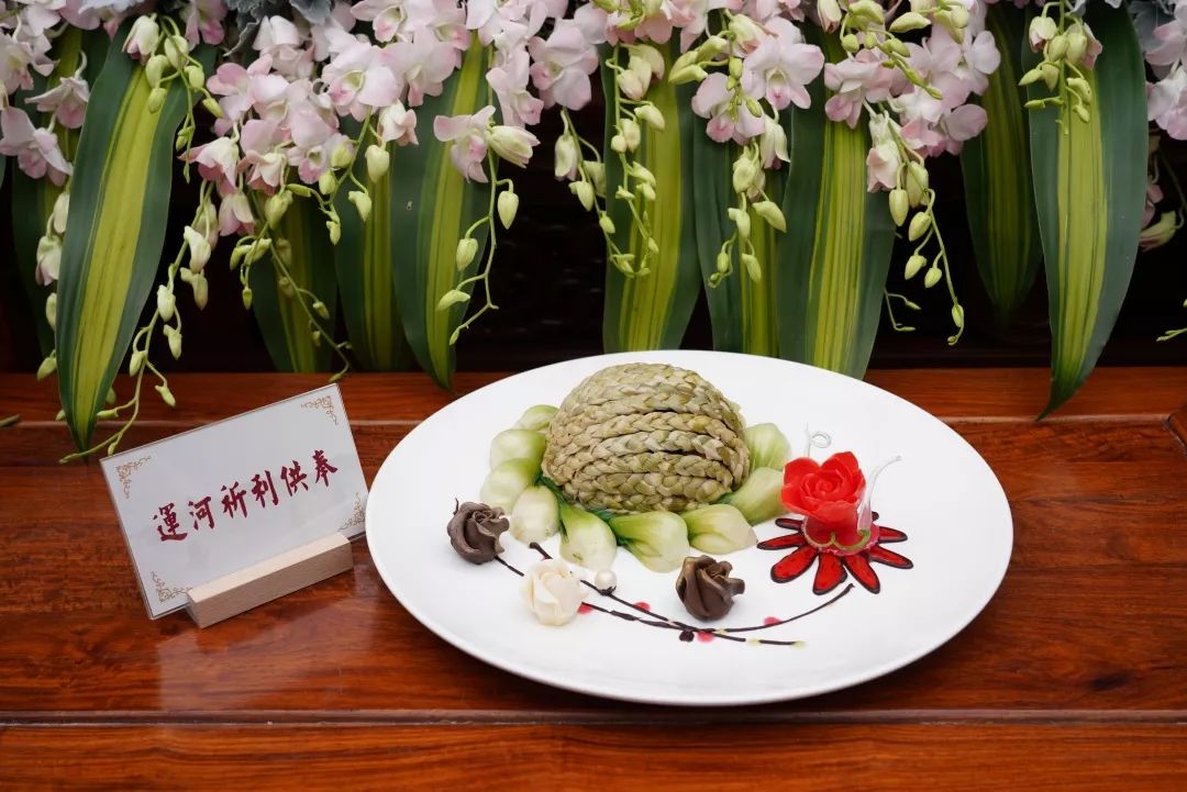 今天十五家饭店、十大寺院齐聚香积寺干了件“天大”的事儿！