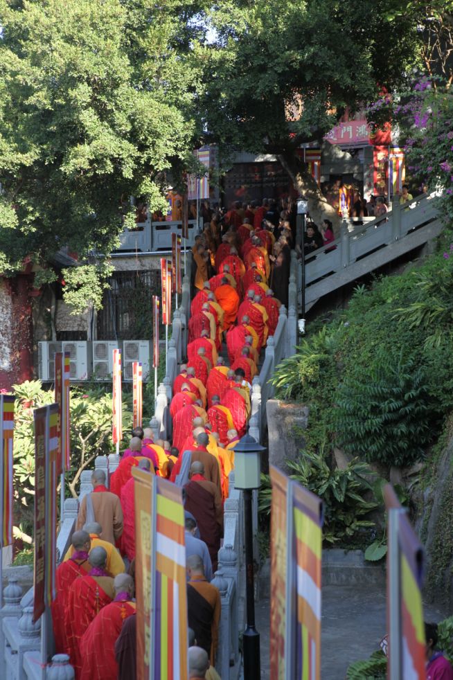 厦门鸿山寺“五百罗汉堂圣像开光暨法云法师荣膺方丈升座庆典”圆满