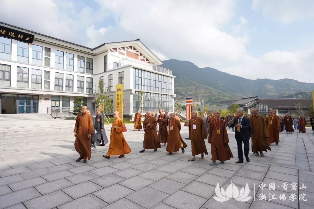 僧才云集,法音宣流:中国佛教讲经交流会首次在宁波举行