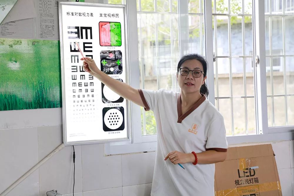 “不忘初心，牢记使命”助力革命老区两天三地的扶贫义诊顺利开展