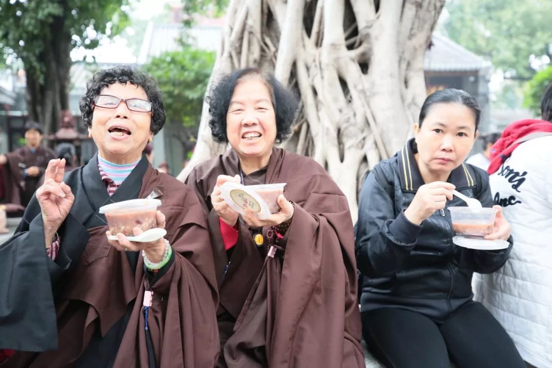 腊八佛粥暖,六榕情意长