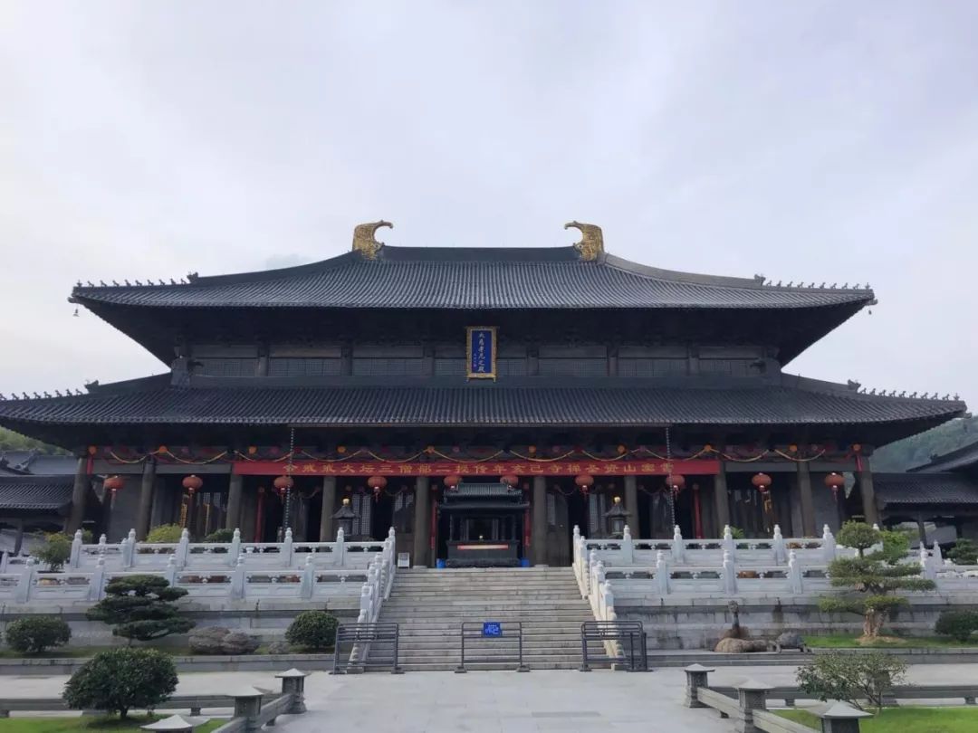 传戒专题 | 浙江雪窦山资圣禅寺己亥年传授三坛大戒 300余名戒子陆续报到