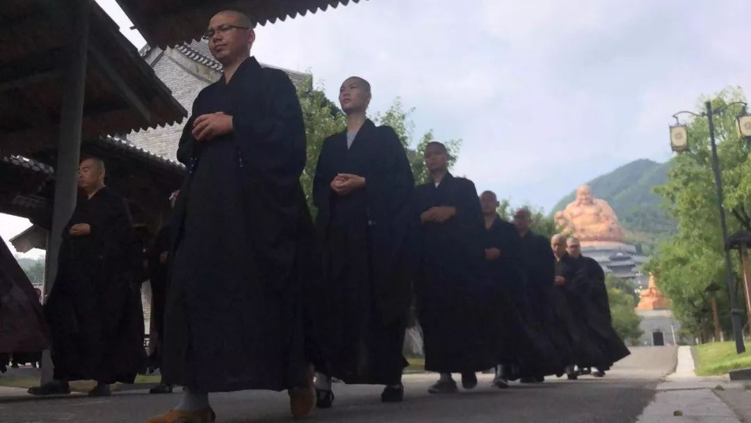 【传戒专题】雪窦山资圣禅寺三坛大戒法会 第二日：挂号投单 新戒初见 净坛