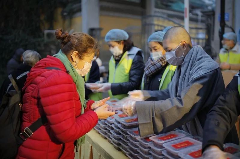 腊八奉粥│禅悦为食  法喜充满——我寺举行“腊八奉粥”活动
