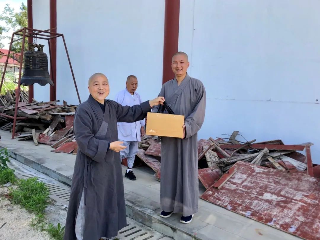 开福资讯 | 省佛慈基金会、开福寺联合走访慰问多家困难寺院