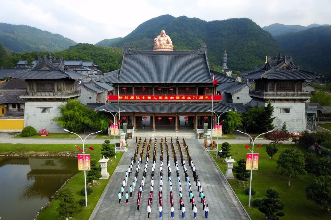 48个镜头——带我们重温2020·雪窦寺
