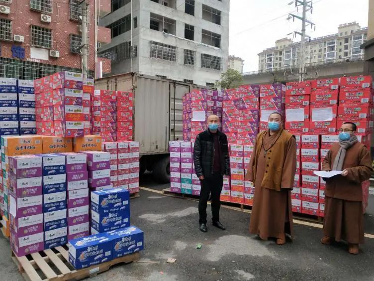 凝心聚力 众志成城 湖北省佛教界同力协契共抗疫情