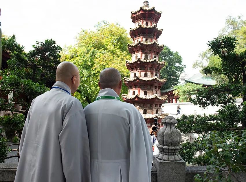 “中韩日佛教友好交流会议”韩日佛教代表团参访广州光孝寺