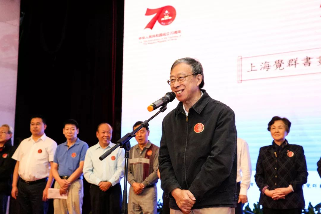 献礼祖国七十华诞，“笔墨颂中华”书画展在上海玉佛禅寺顺利开幕！