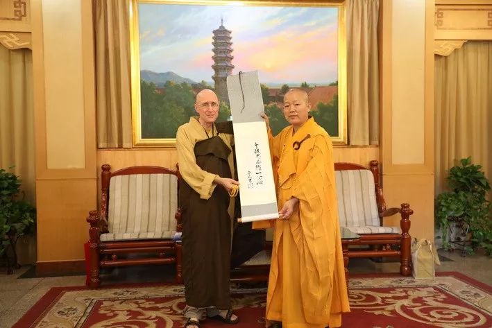 【會賢樓】美国万佛城恒实长老一行来山礼祖
