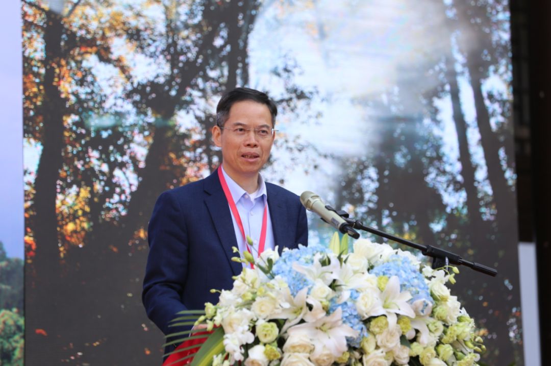 “弘扬生态理念，建设人间净土”2019中国·安吉生态寺院建设论坛在安吉县灵峰讲寺举行