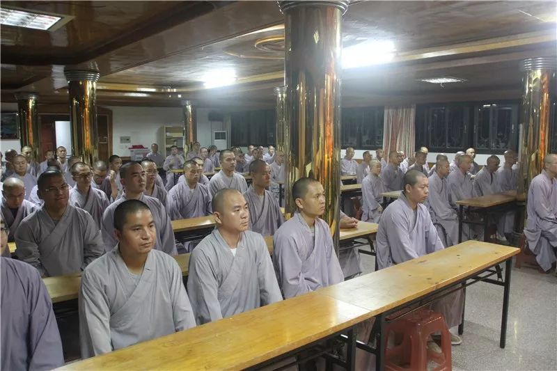 迎来新学期！福建佛学院男众部学僧大会举行