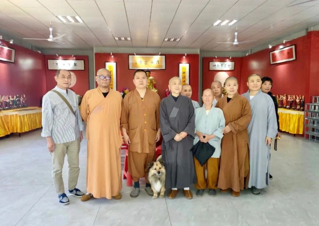 湖南省佛慈基金会、开福寺联合走访慰问多家困难寺院