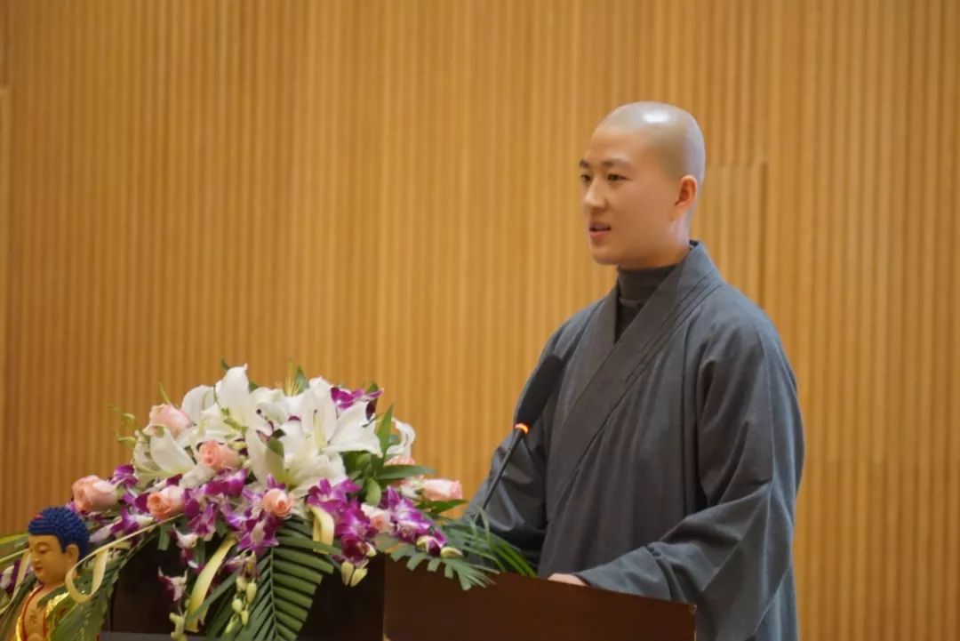 尼众学院│中国佛学院栖霞山分院、江苏尼众佛学院联合举行讲经交流活动