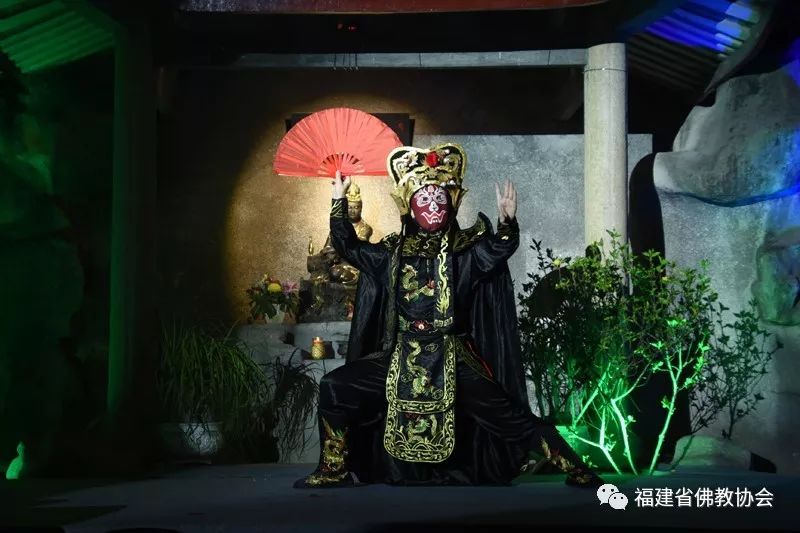 “初心不忘·宗风远绍”第三届海丝佛教福建论坛┃中国漳州·南山之光系列活动之“一带一路”国际僧青年学术论坛圆满成功