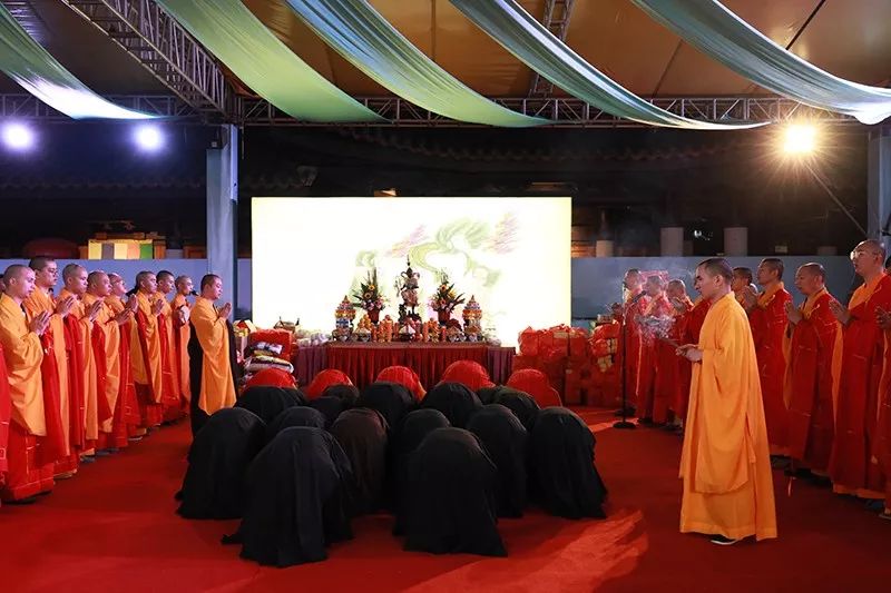 己亥年南普陀寺无遮水陆法会施放五大士圆满焰口
