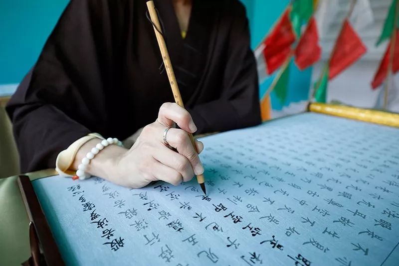清水供佛 功德同样不可思议