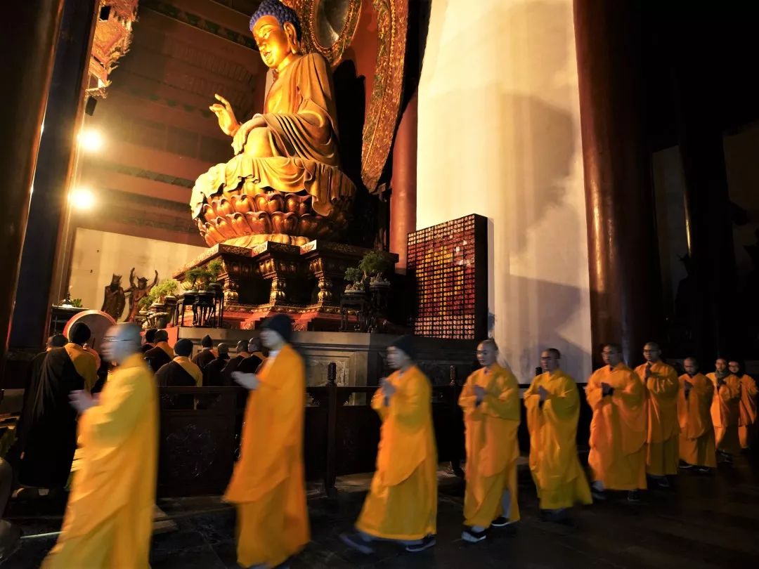 新闻 | 灵隐寺举行除夕祈福法会 祈愿疫情平息 国泰民安