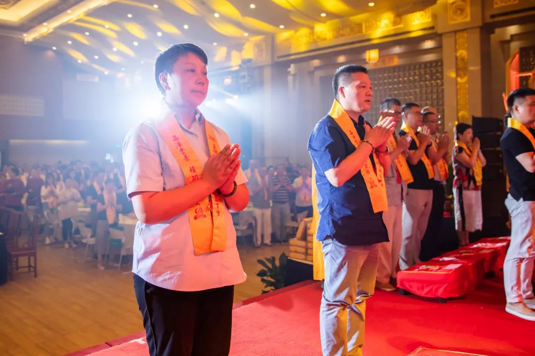 “品净尝素，积功聚福”，上海玉佛禅寺举行净素月饼品尝会暨慈善祈福仪式