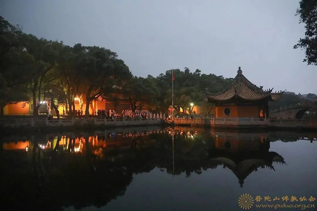普陀山全力打造“普法·用法”佛教名山典范
