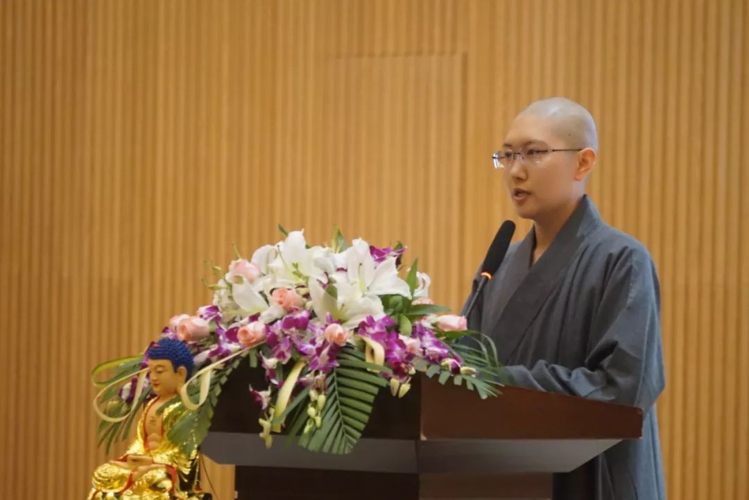尼众学院│中国佛学院栖霞山分院、江苏尼众佛学院联合举行讲经交流活动