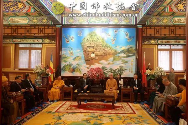 中国佛教协会演觉副会长会见越南政府宗教委员会主任武战胜