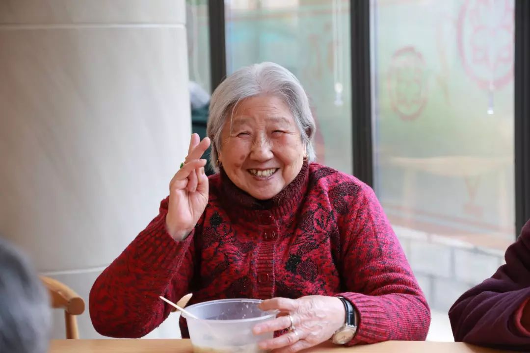 佛陀成道吉日 | 忆念佛恩，腊八奉粥，暖心上海