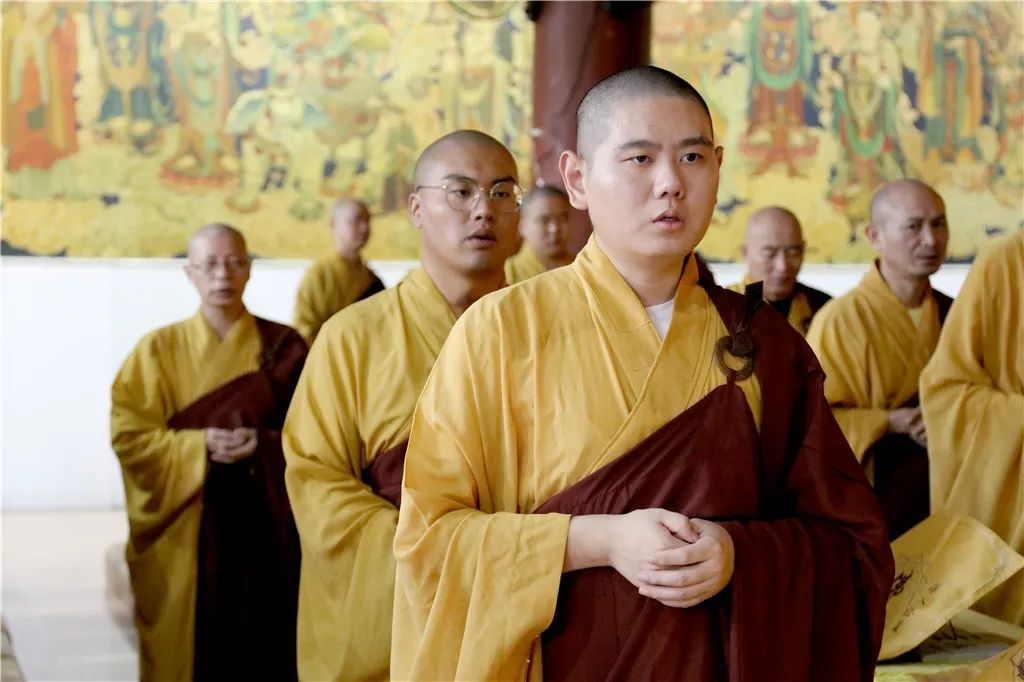 深圳弘法寺升国旗仪式：歌唱我们的祖国，感恩伟大的时代