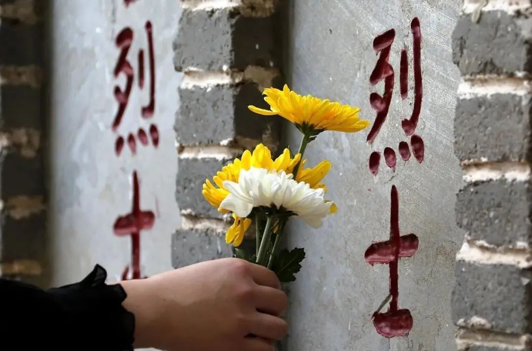 清明的怀念 | 湖北省佛教界哀悼诗文