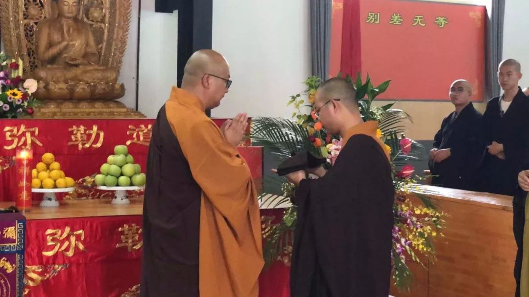 【传戒专题】雪窦山资圣禅寺三坛大戒法会 第二日：挂号投单 新戒初见 净坛