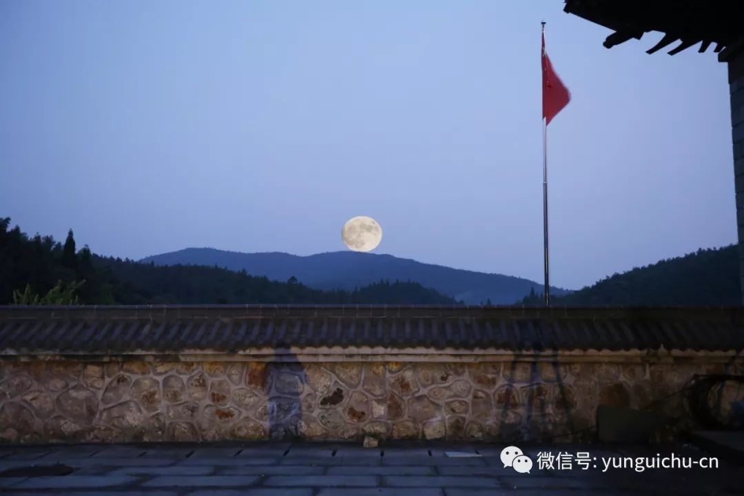 菩萨清凉月 常游毕竟空——天上云居隆庆中秋佳节