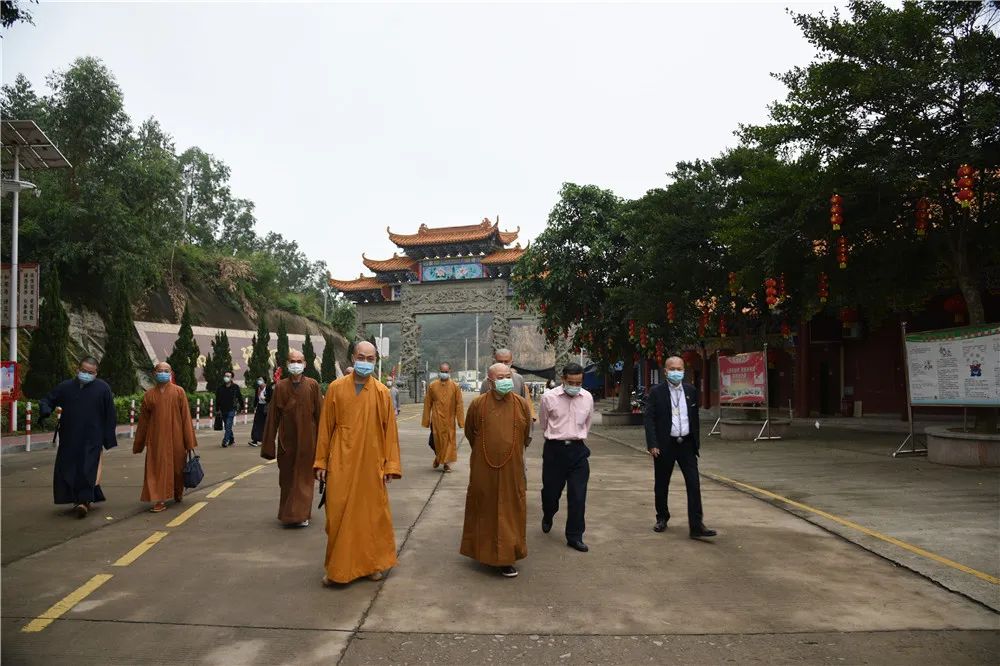 广东省佛教协会赴粤西粤北佛教活动场所 开展新冠肺炎疫情防控调研