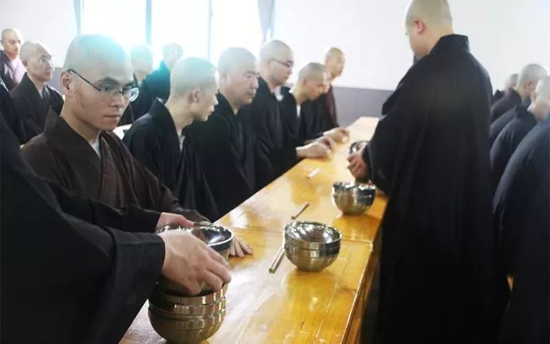 【传戒专题】雪窦山资圣禅寺三坛大戒法会 第五日：教过斋堂、进出堂规矩、礼佛忏悔