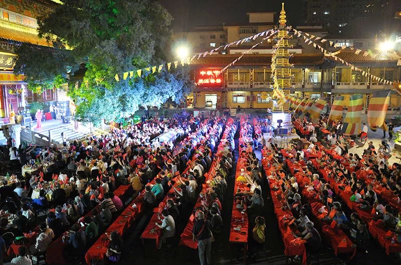 法会现场 | 荐福观音寺举行月光菩萨圣诞拜月道场暨普茶仪式