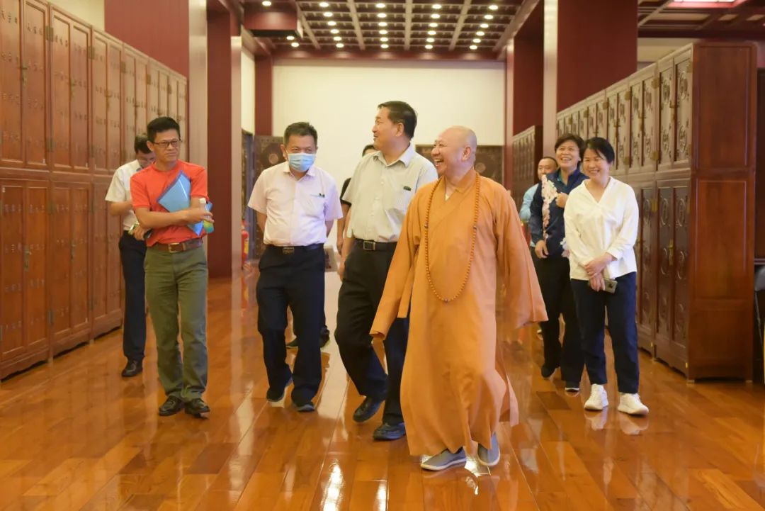 普陀快讯 | 广东省政协副主席马光瑜一行莅临普陀寺调研