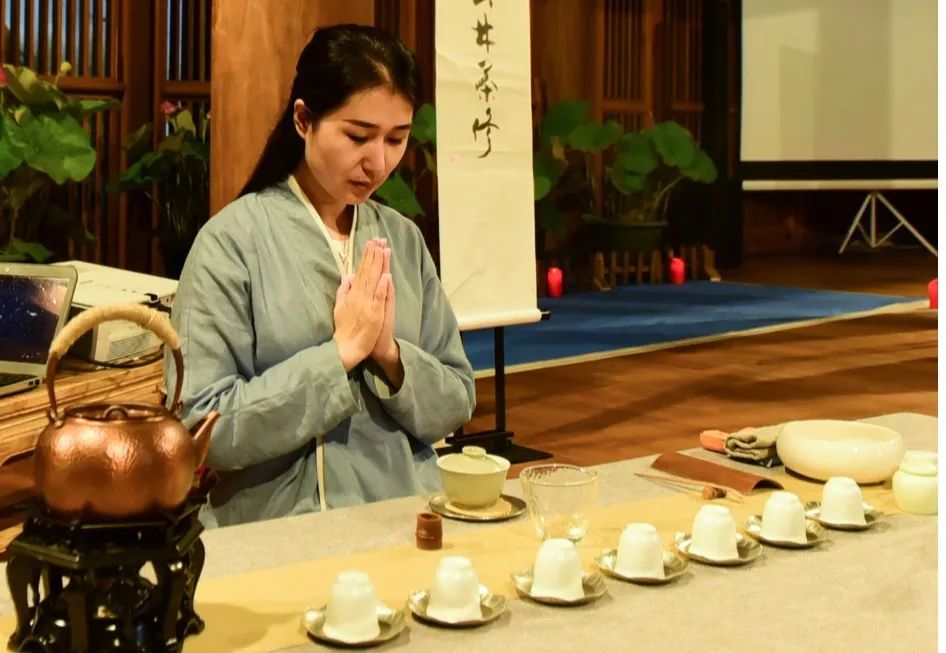新闻 |云下听禅语,林中修茶缘——杭州灵隐寺云林茶修第五期初级班结业茶会圆满