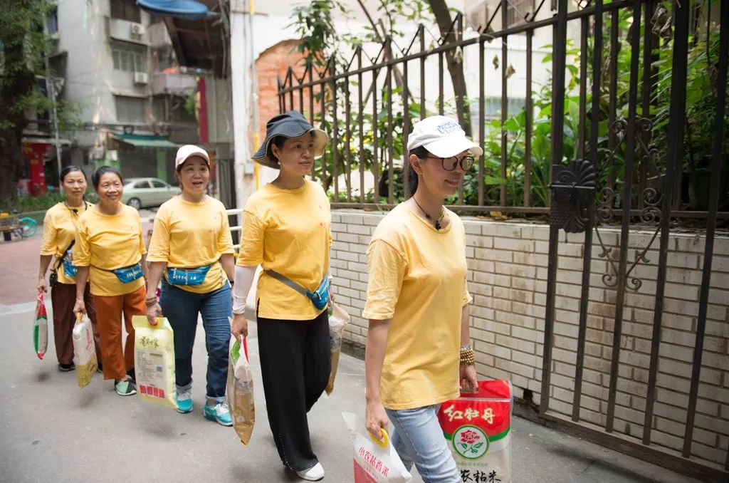 慈善公益丨光孝寺举行“迎中秋,送温暖”社区慰问活动