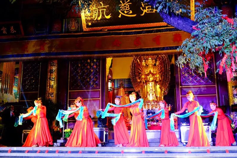 法会现场 | 荐福观音寺举行月光菩萨圣诞拜月道场暨普茶仪式