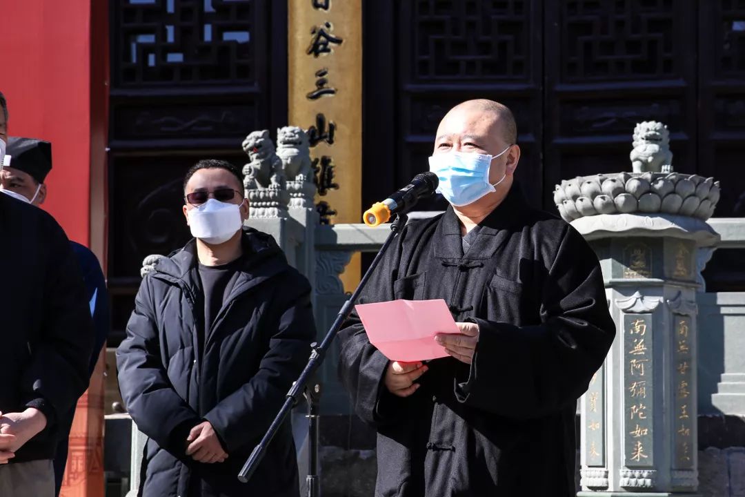 四众一心，大愿同行！上海玉佛禅寺发起联合捐赠，大批抗疫医疗物资已送到一线