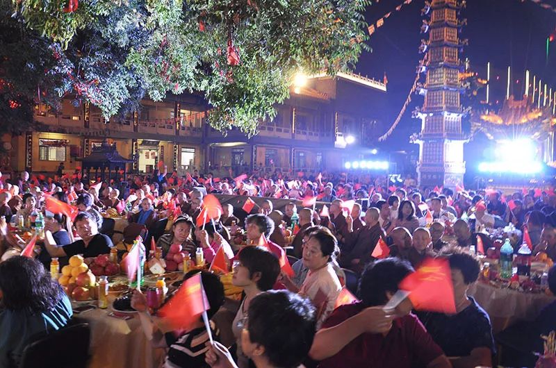 法会现场 | 荐福观音寺举行月光菩萨圣诞拜月道场暨普茶仪式